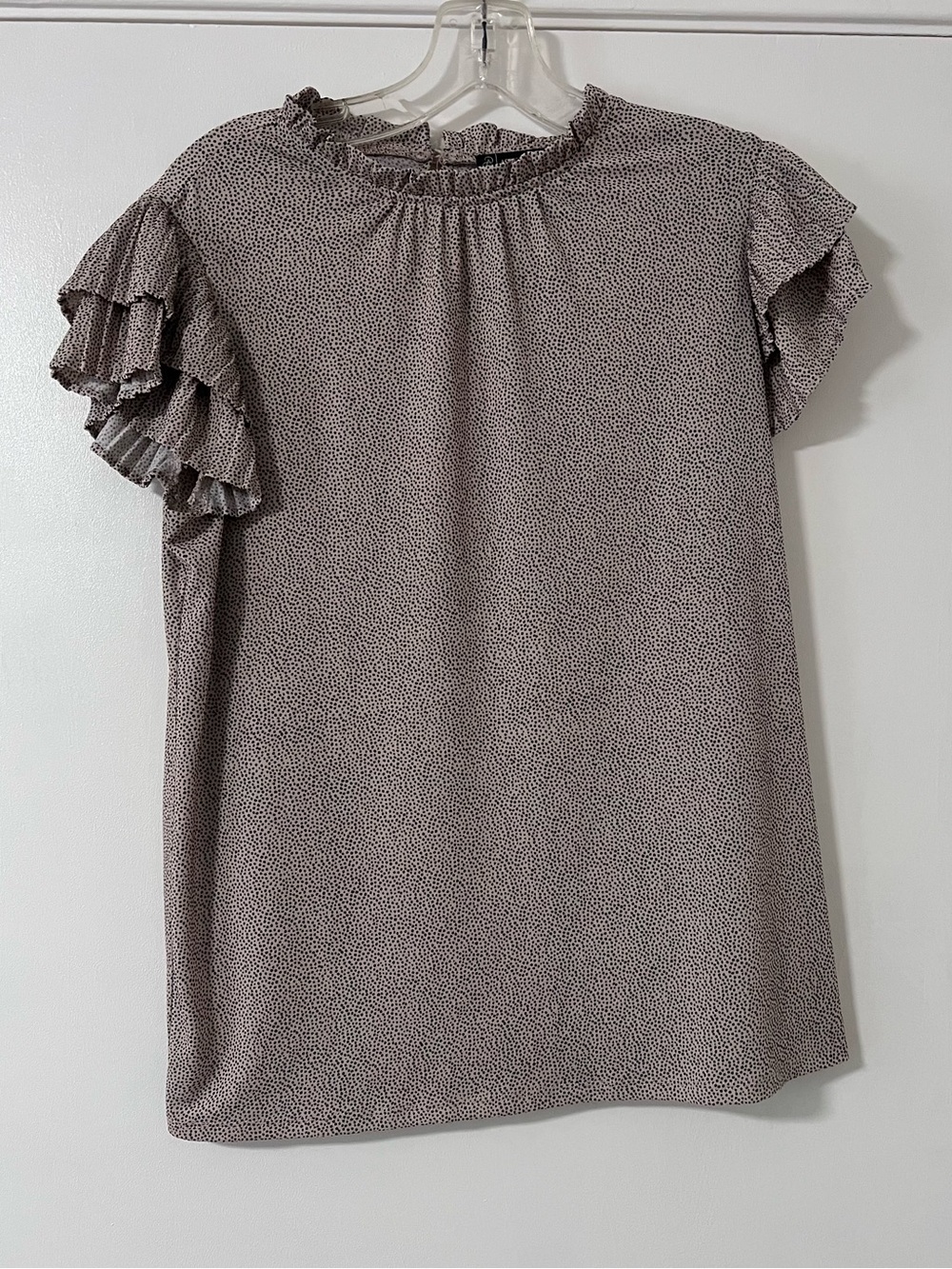 Adrianna Papell Double Ruffle Sleeve Beige/Taupe Black Dots Top Size M